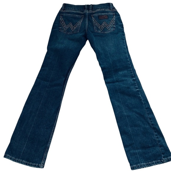 Wrangler Jeans Women’s Size 5 X 34 Long Blue Boot Cut Low Rise Stretch Denim - Picture 2 of 10